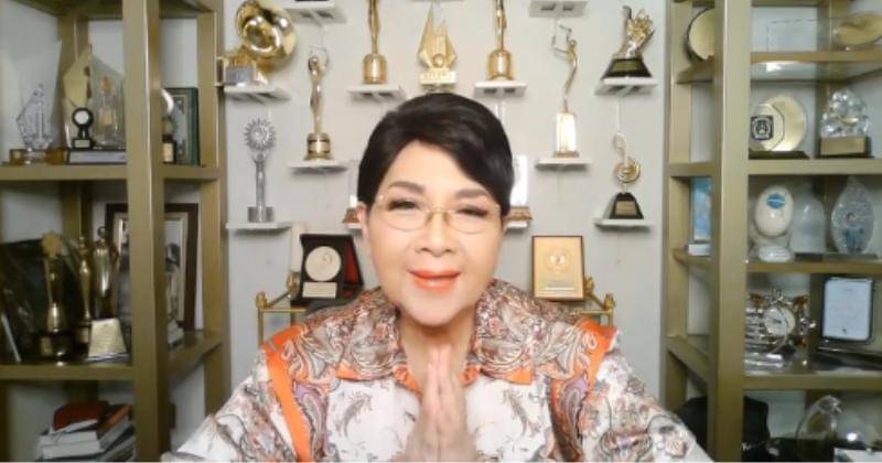 Instagram.com/titiekpuspa_official